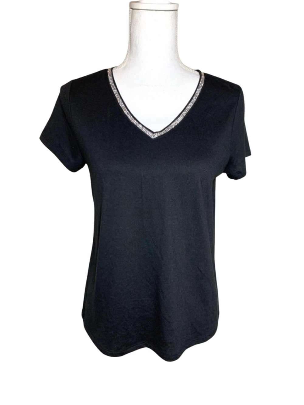NY Collection Black V-Neck Short Sleeve Tshirt Rhinestone‎ Women Medium NWOT